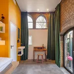 Ξενοδοχείο Bunk